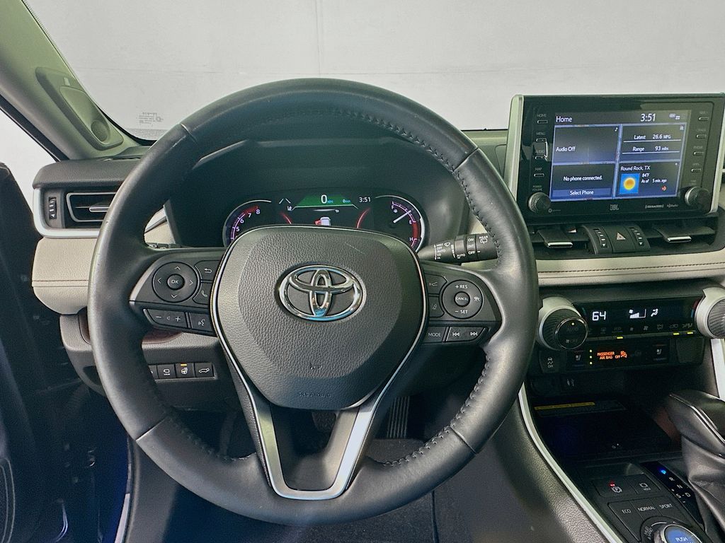 2019 Toyota RAV4 Limited 11