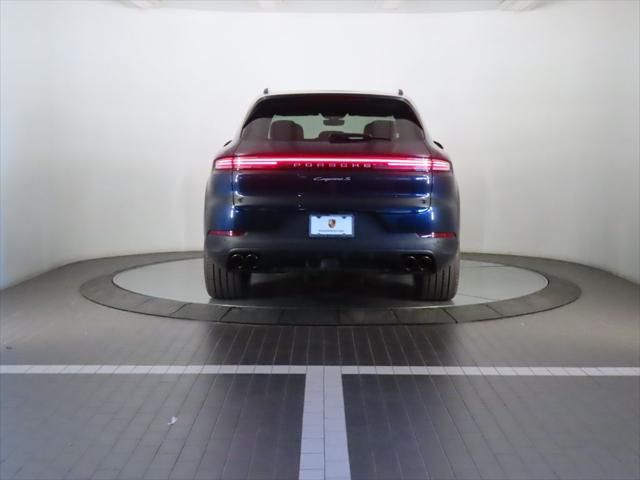 Thumbnail: 2026 Porsche Cayenne - 6