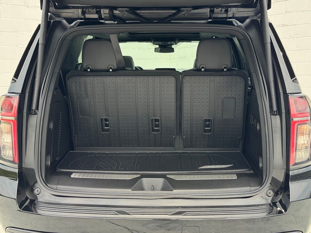2023 Chevrolet Tahoe Z71 Black - Jim Hudson Acura - Image 17