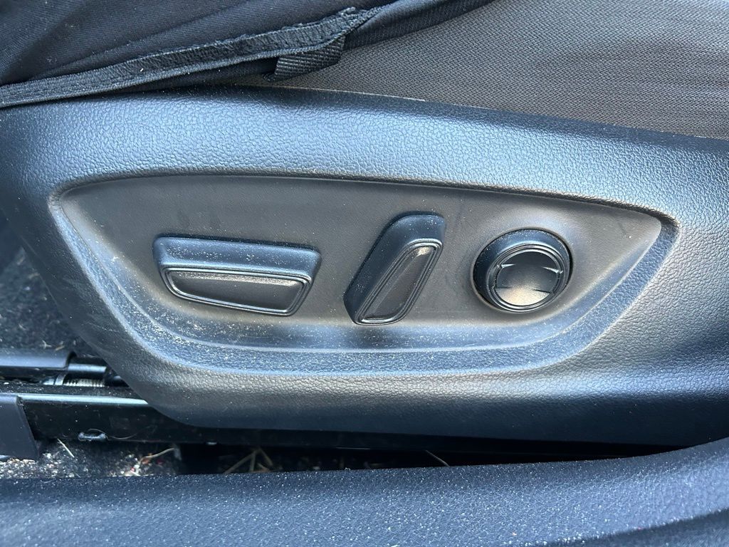 Thumbnail: 2024 Toyota Camry - 16