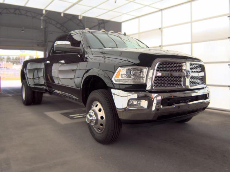 Brilliant Black Crystal Pearlcoat 2017 RAM 3500 Pickup Truck Four-Wheel Drive 6-Speed Automatic