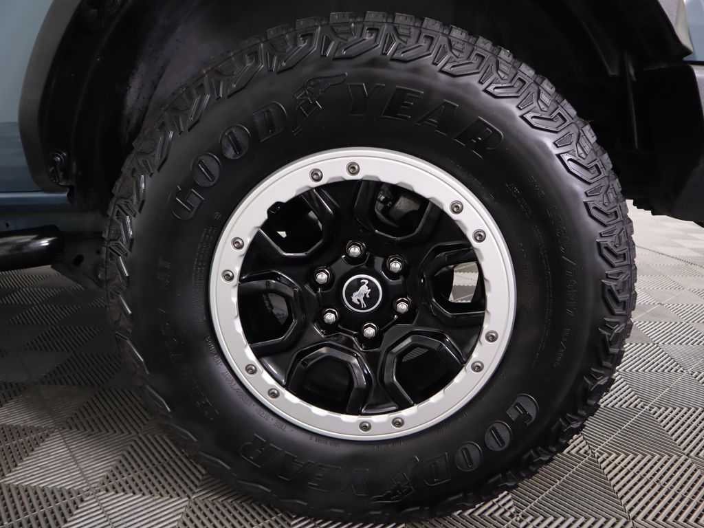 Thumbnail: 2021 Ford Bronco - 32