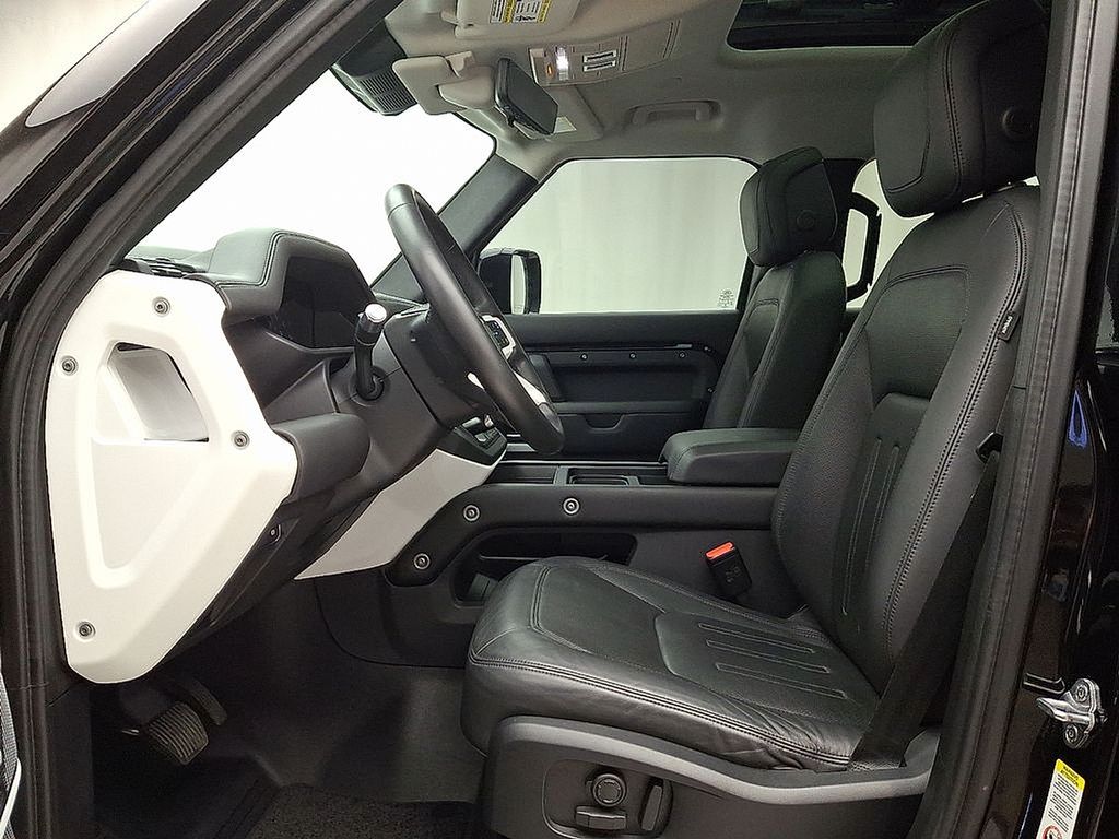 2020 Land Rover Defender 110 13
