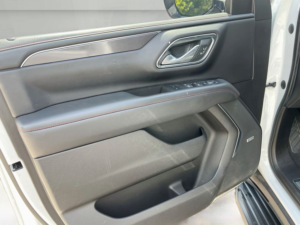 Used 2021 White Chevrolet RST image 18