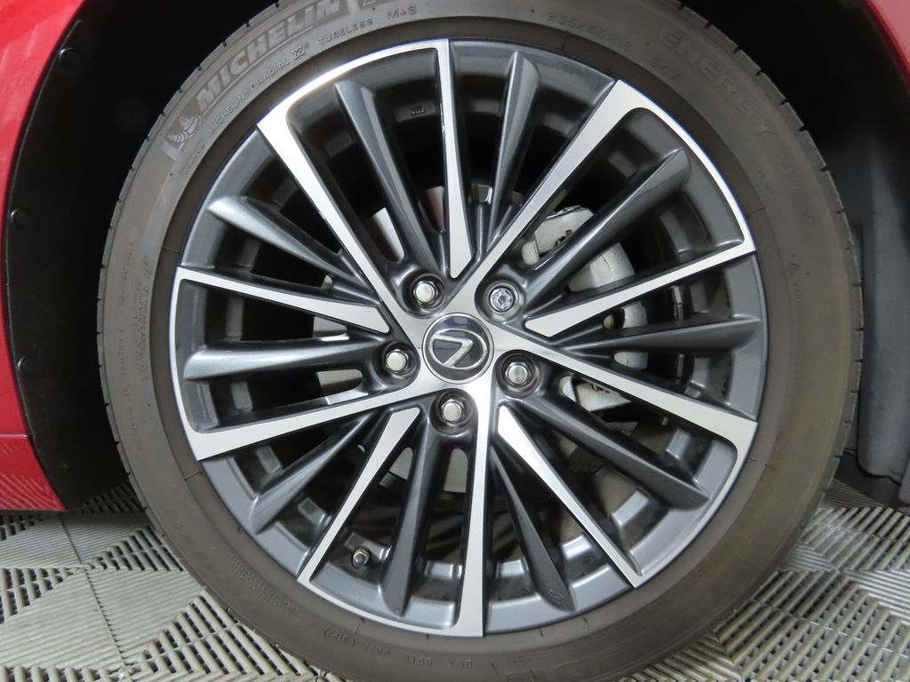 2022 Lexus ES 350 31