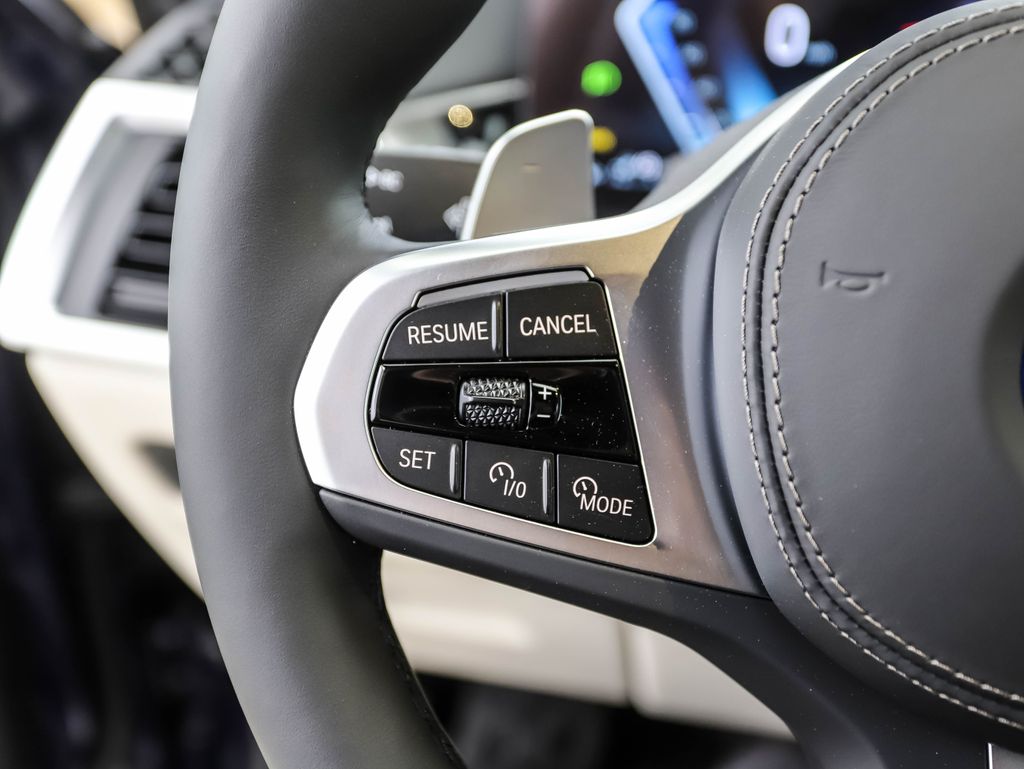 2026 BMW X5 xDrive50e 12