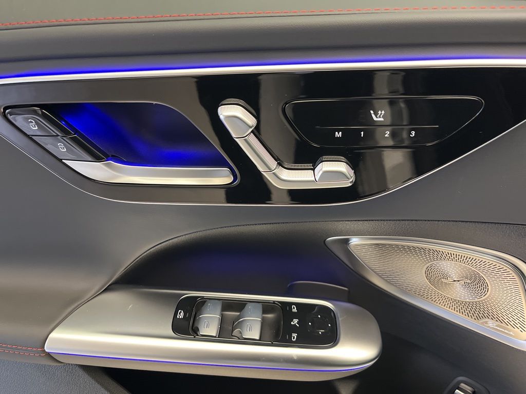 Thumbnail: 2026 Mercedes-Benz C-Class - 12