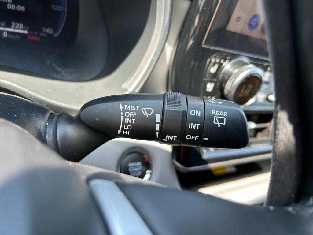 2023 Toyota Highlander L 23