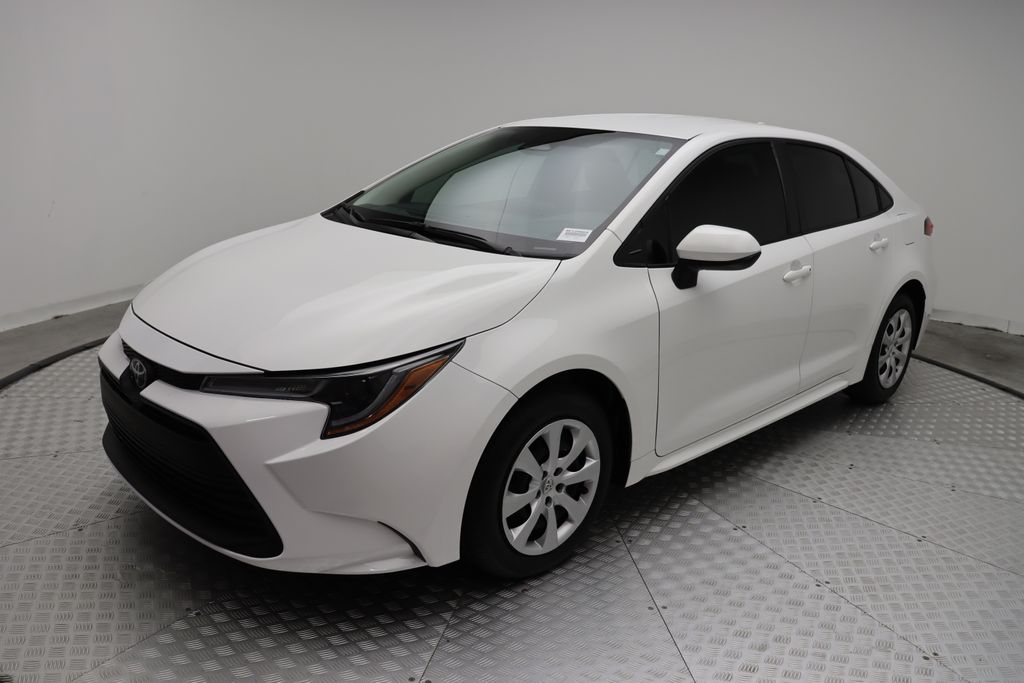 2024 Toyota Corolla LE -
                West Palm Beach, FL