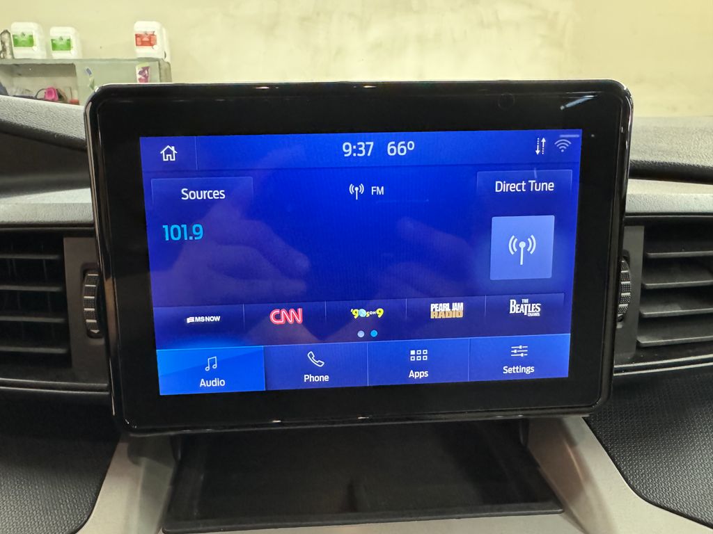 2023 Ford Explorer Base