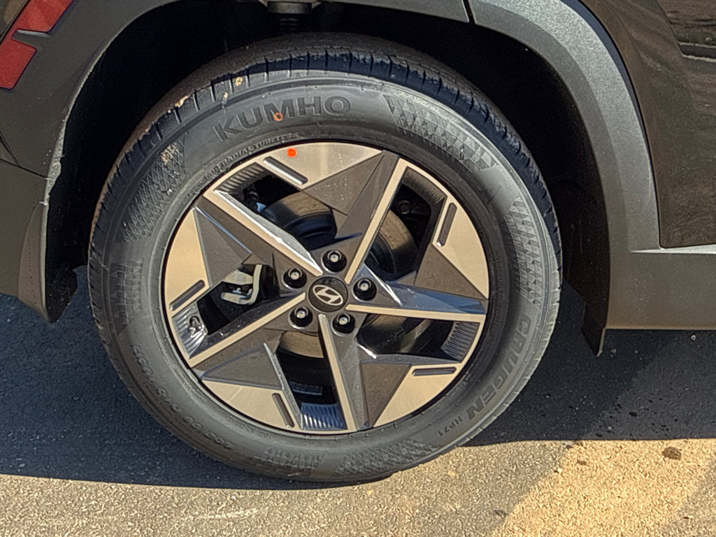 New 2026 Black HYUNDAI SEL image 18