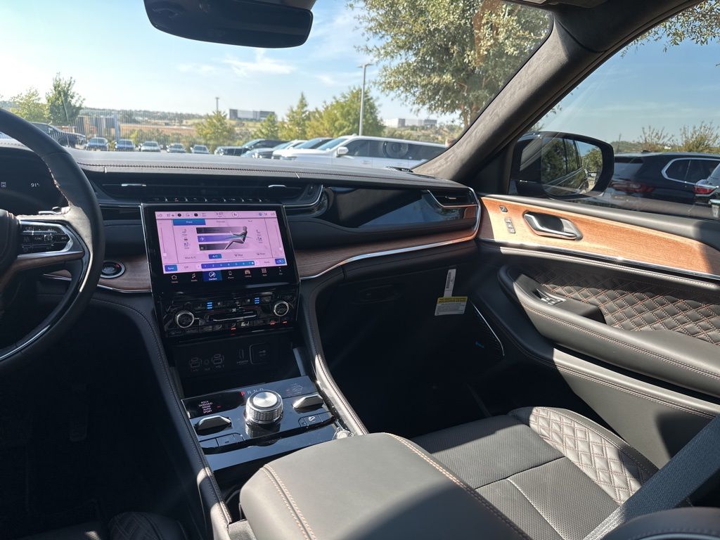 New Car 2025 Jeep Grand Cherokee  Summit For Sale Under $70,000 In Austin, Texas