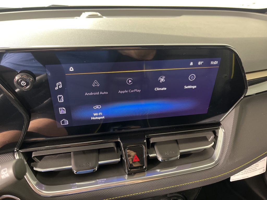 Thumbnail: 2026 Chevrolet TrailBlazer - 21