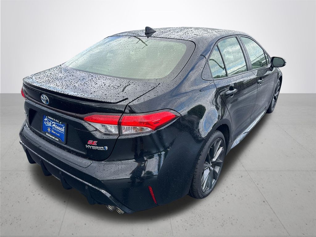 2024 Toyota Corolla Hybrid SE