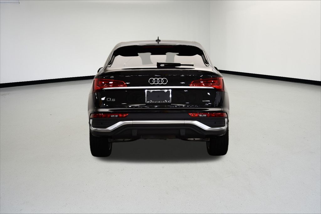 Thumbnail: 2025 Audi Q5 - 4