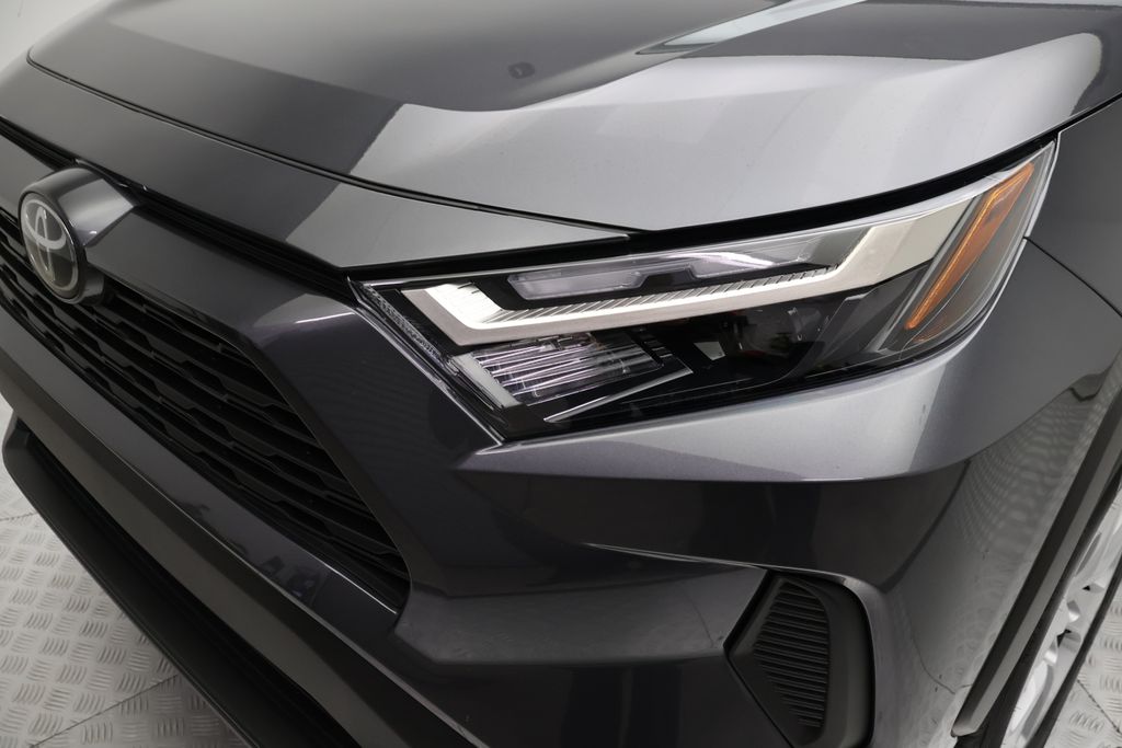 Thumbnail: 2025 Toyota RAV4 - 3