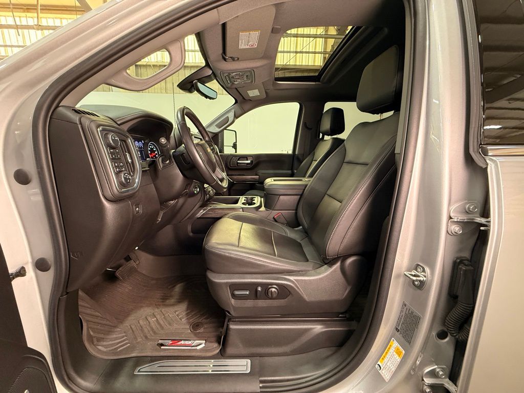 2022 Chevrolet Silverado 3500HD LTZ