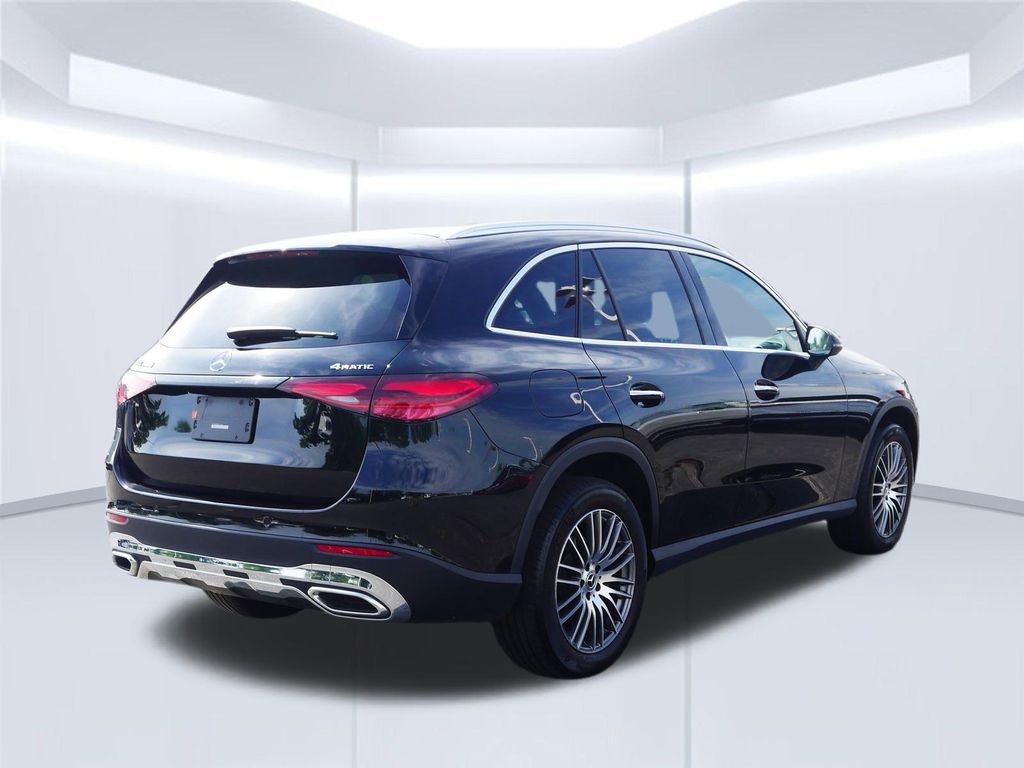 Thumbnail: 2024 Mercedes-Benz GLC - 5