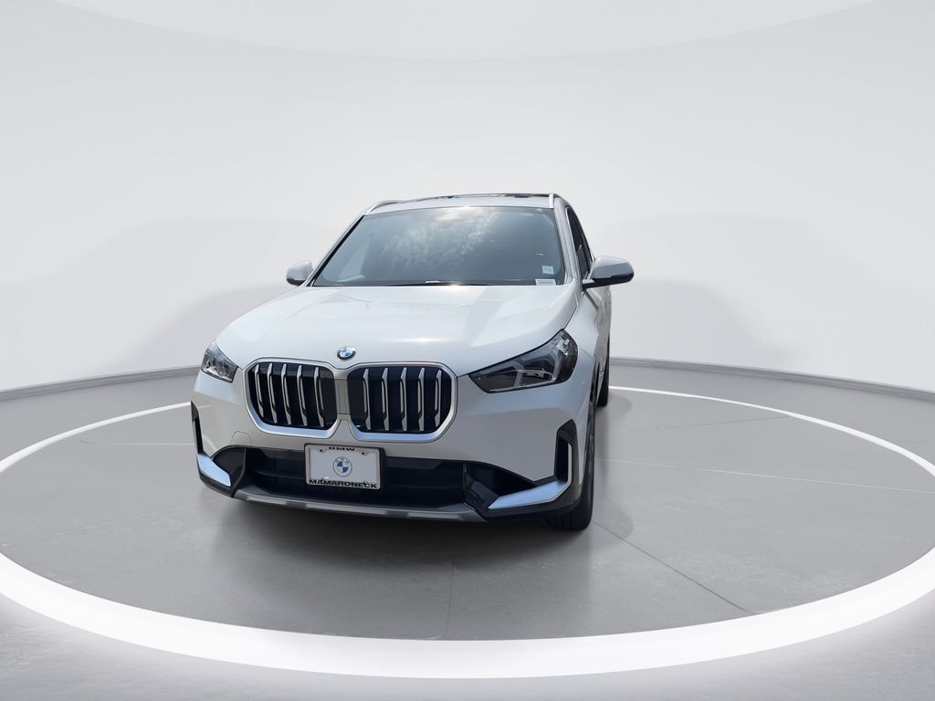 Thumbnail: 2025 BMW X1 - 3