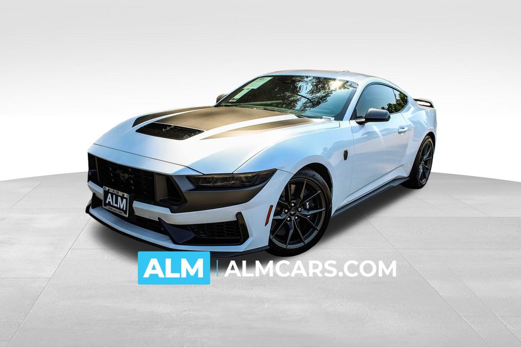 2025 Ford Mustang Dark Horse