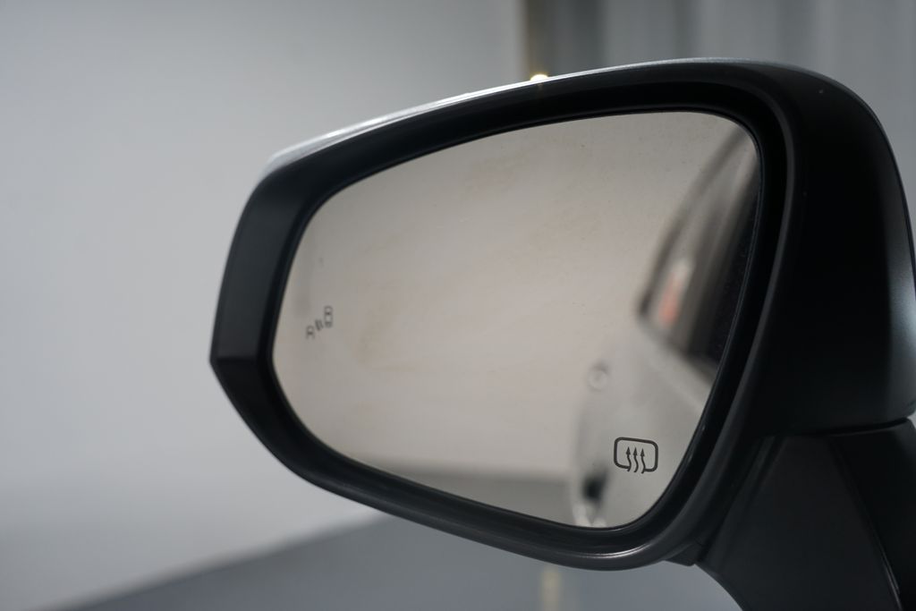 Thumbnail: 2024 Toyota Highlander - 24