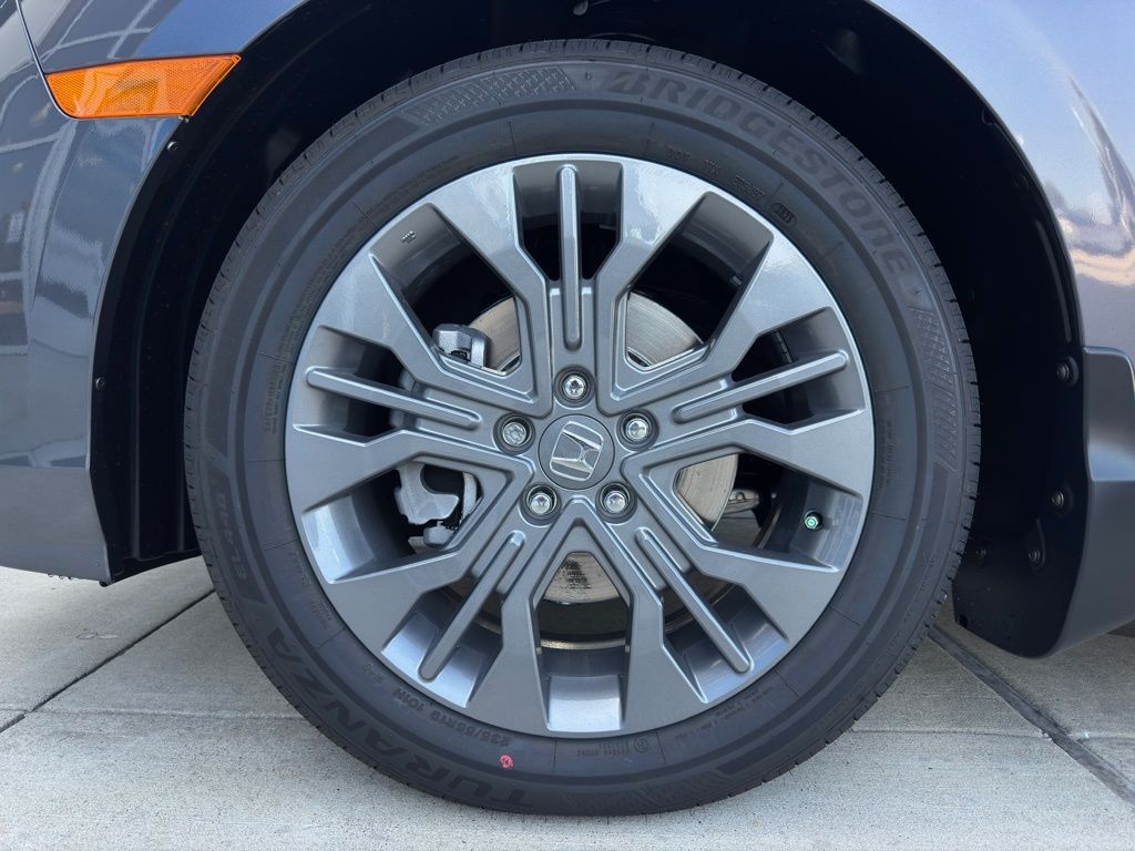 2026 Honda Odyssey Touring Gray at Community Honda