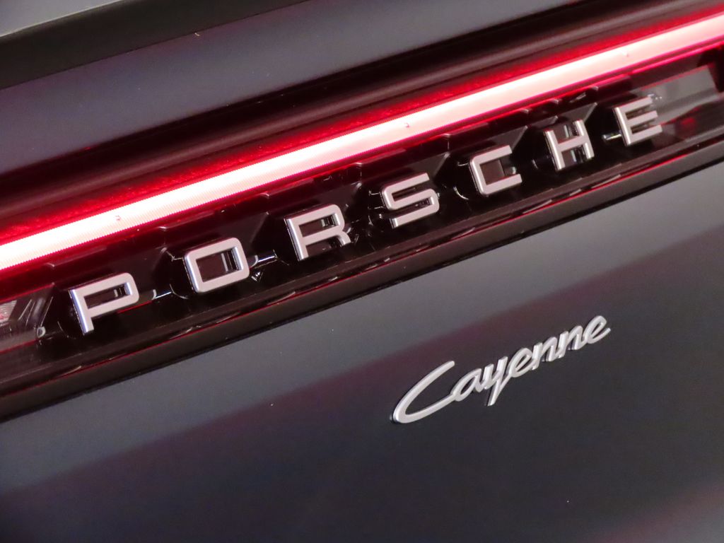 Thumbnail: 2026 Porsche  - 12