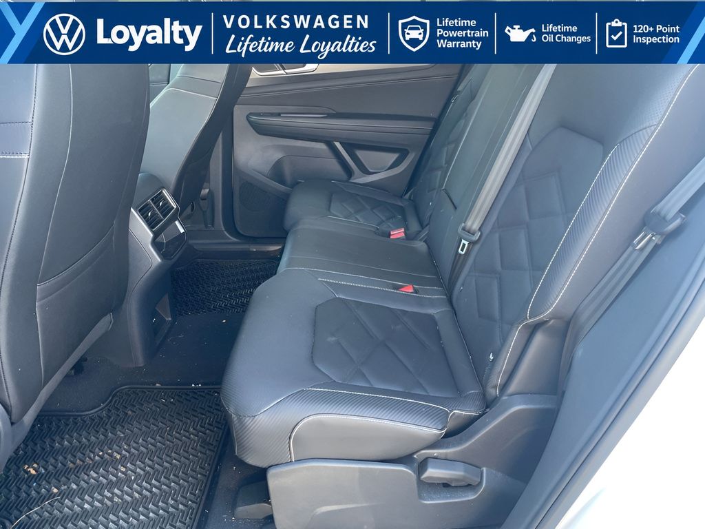 Used 2025 Volkswagen Atlas Cross Sport SUV