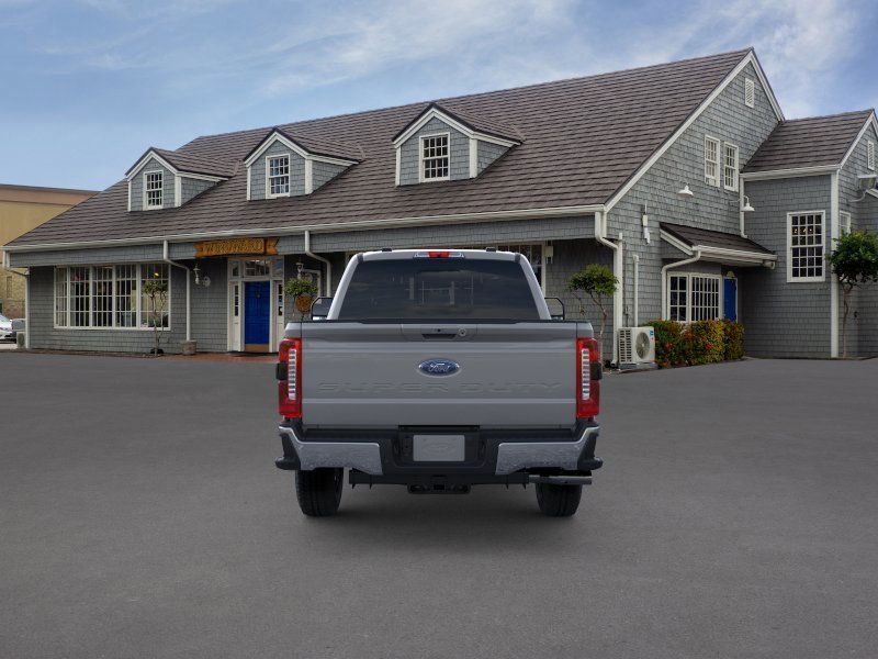 New 2025 White Ford Lariat image 5