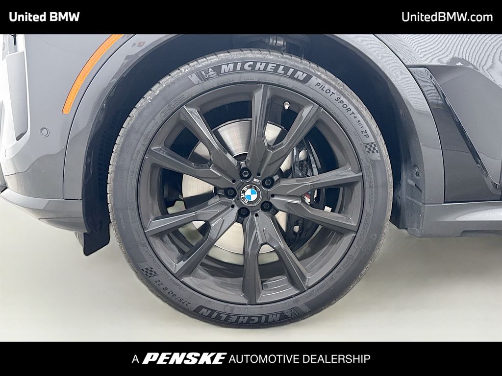 Thumbnail: 2024 BMW X7 - 2