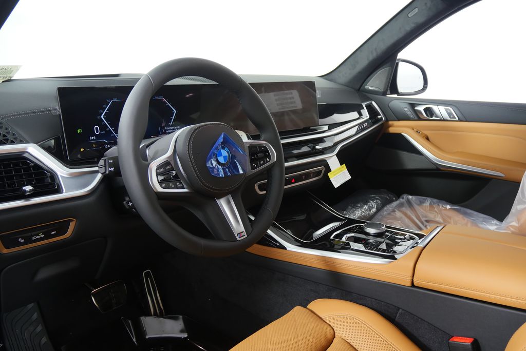 2026 BMW X7 xDrive40i 12