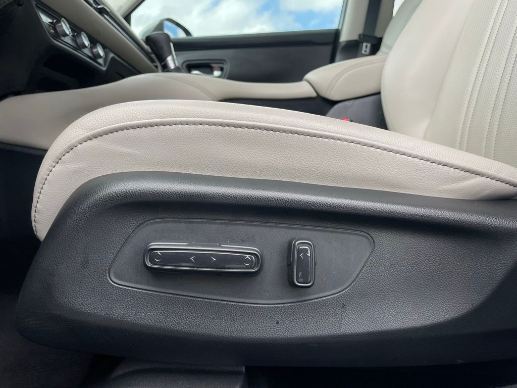 Thumbnail: 2025 Honda HR-V - 25