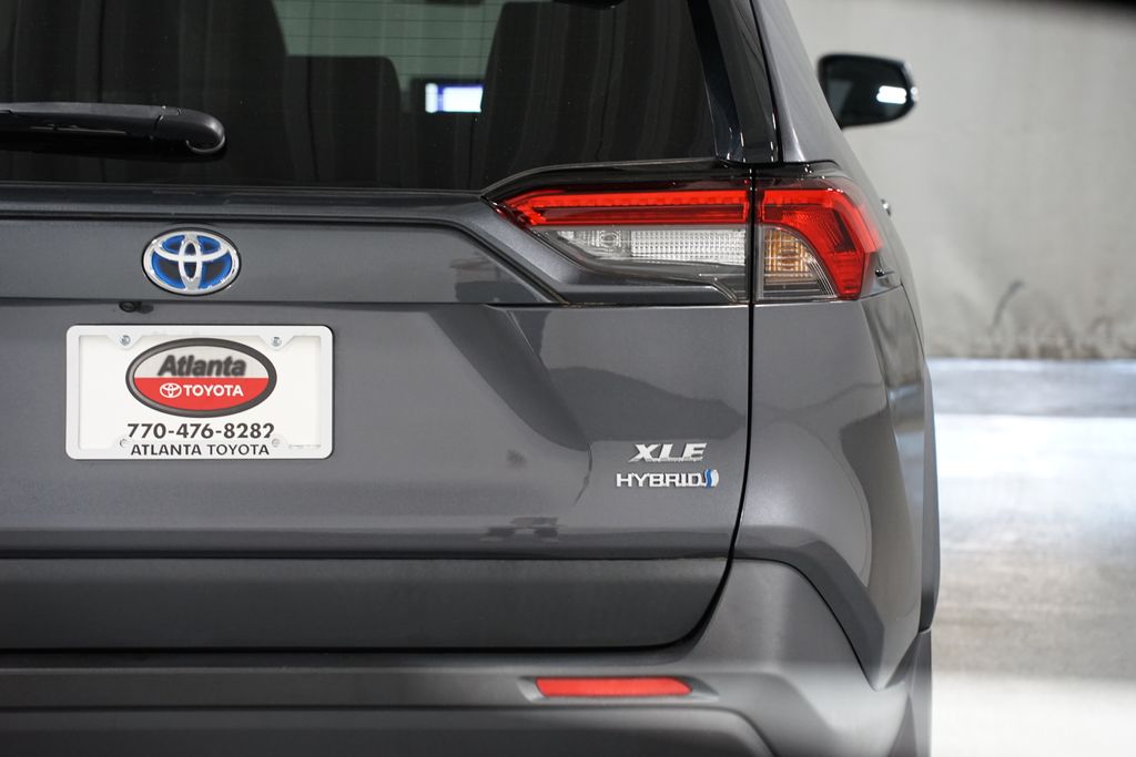 Thumbnail: 2024 Toyota RAV4 - 10
