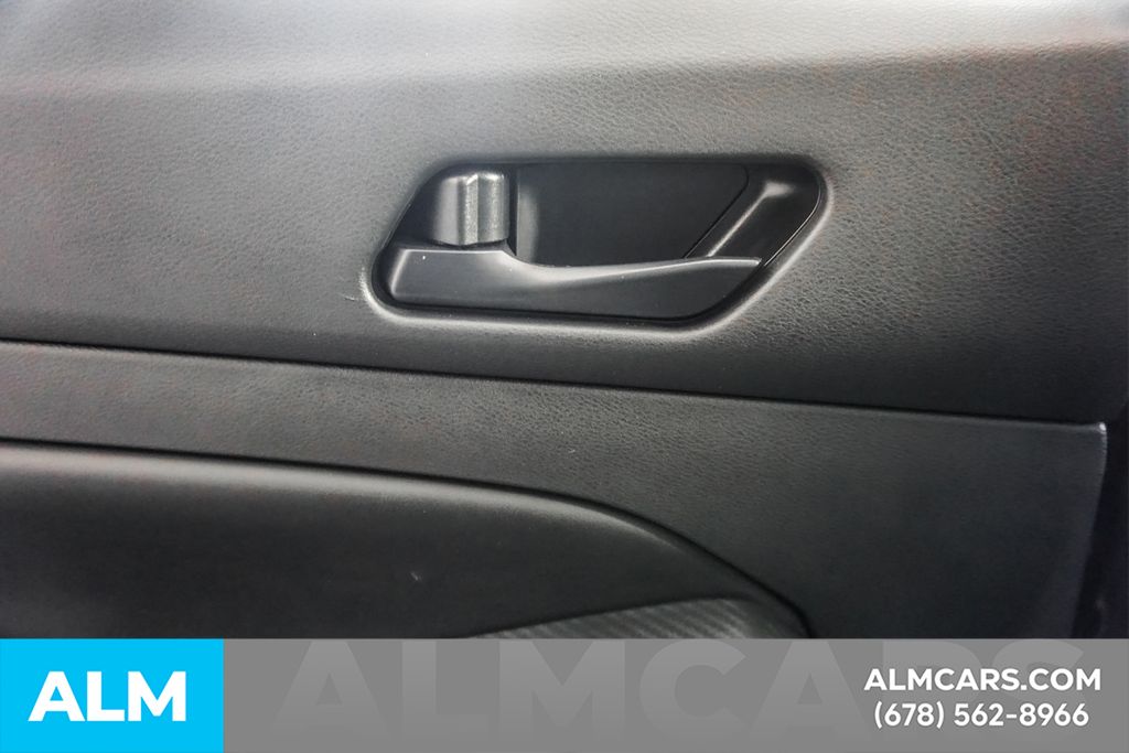 Used 2025 Black Nissan 2.5 SV image 51