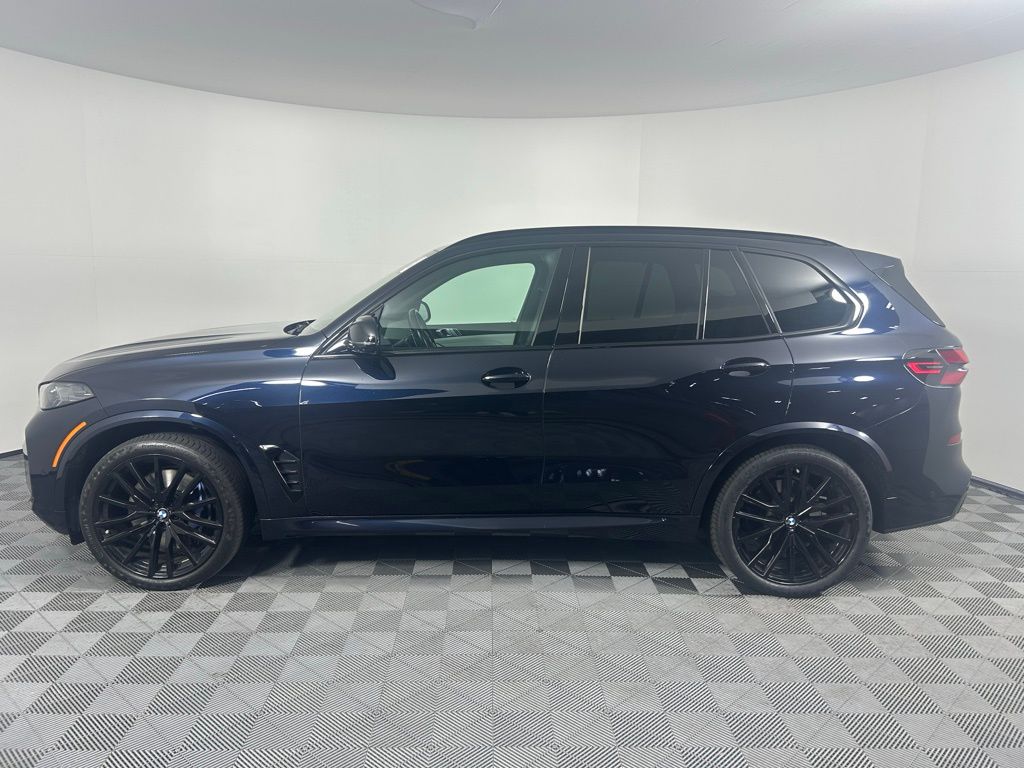 Thumbnail: 2024 BMW X5 - 8