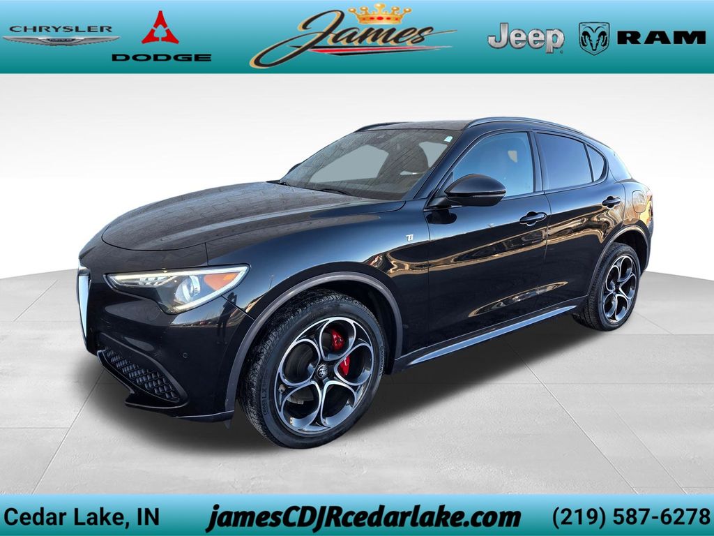 2023 Alfa Romeo Stelvio Ti AWD