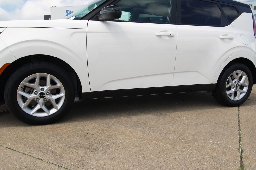 Used 2025 Kia Soul Hatchback