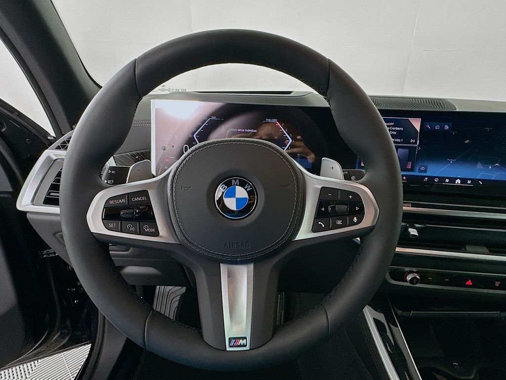 Thumbnail: 2026 BMW X5 - 10