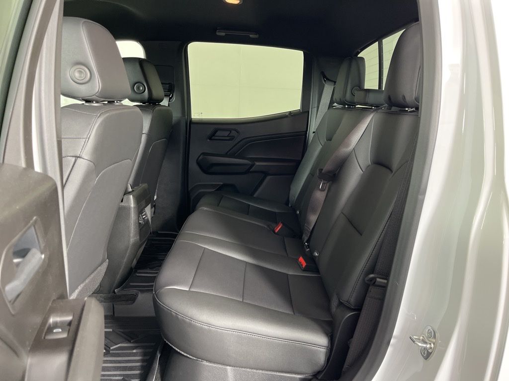 Thumbnail: 2026 Chevrolet Colorado - 19