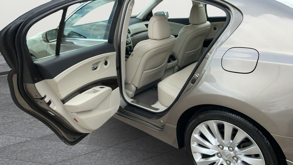 2014 Acura RLX Base  at Ultimate Motorsports