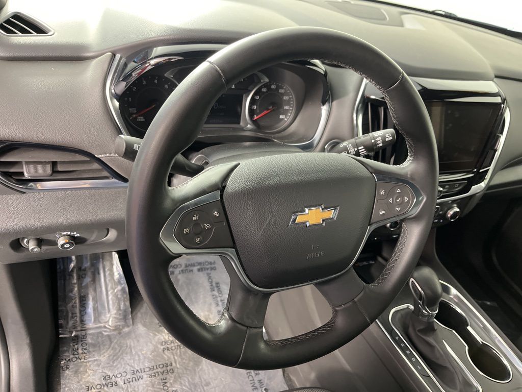 Thumbnail: 2023 Chevrolet Traverse - 30