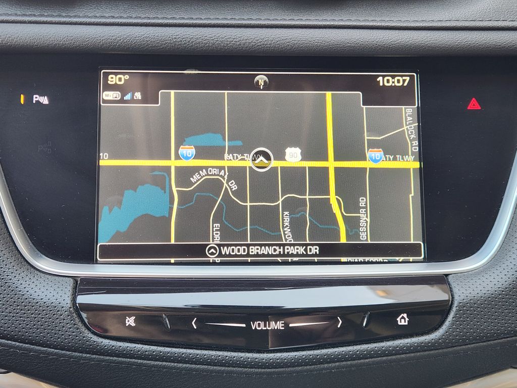 2018 Cadillac XT5 Luxury White at Bayshore Chrysler Jeep Dodge Ram