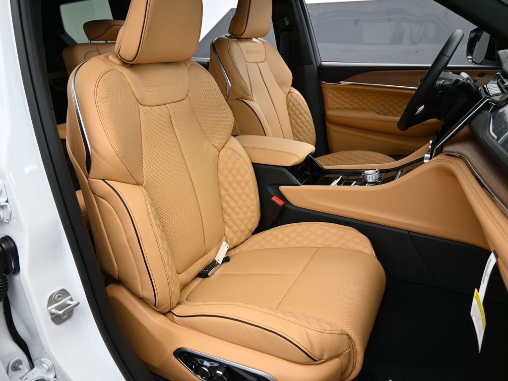 New 2025 Bright White Clearcoat Jeep Summit image 42