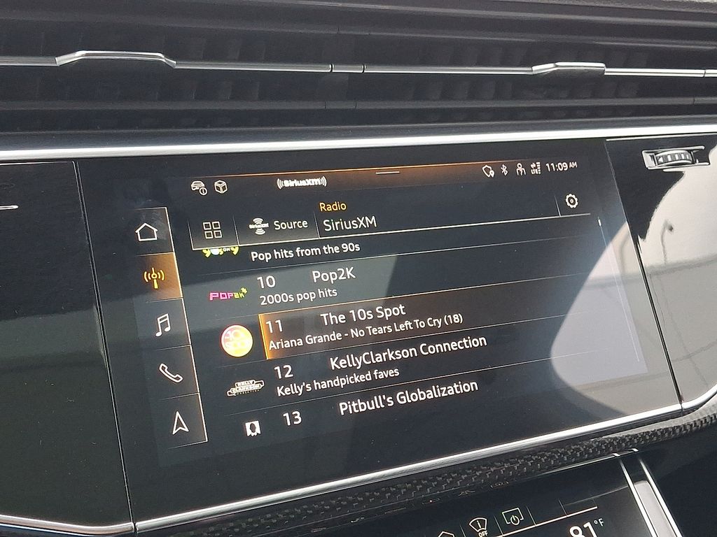 Thumbnail: 2023 Audi SQ7 - 19