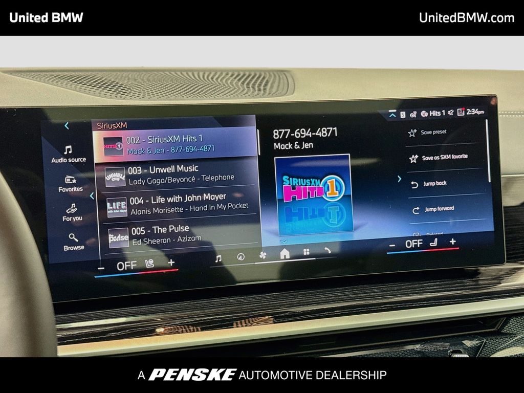 Thumbnail: 2027 BMW X7 - 8