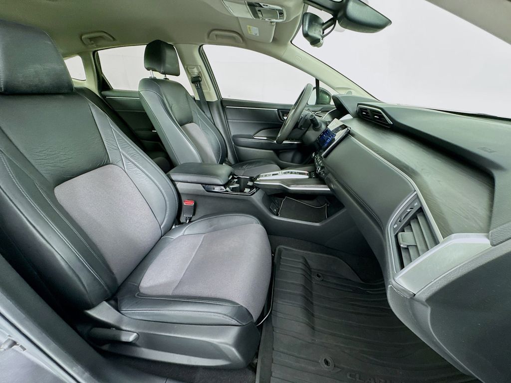 Used Car 2018 Honda Clarity Plug-in Hybrid  Base For Sale Under $25,000 In Austin, Texas