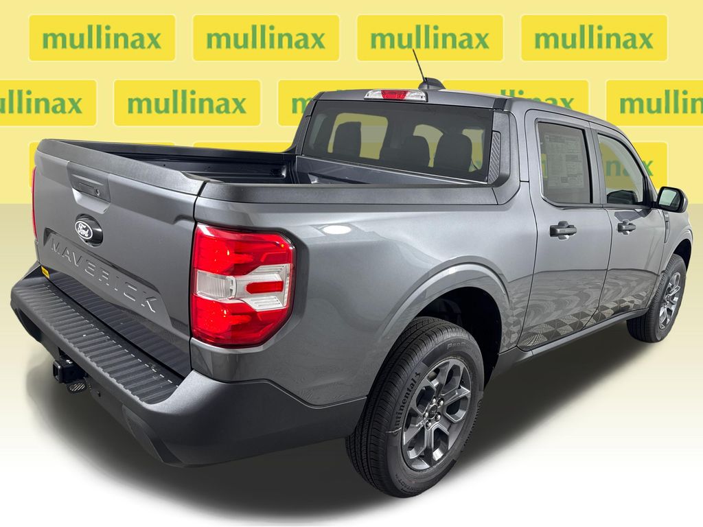 New 2026 Gray Ford XLT image 18