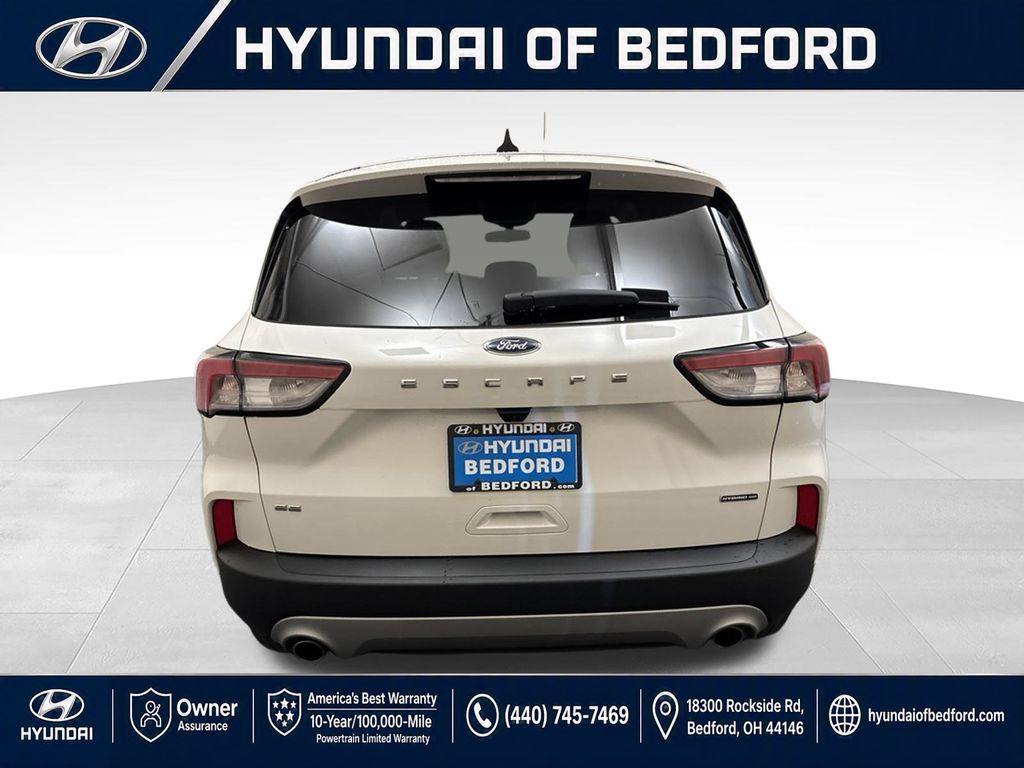 Used 2021 Ford Escape Hybrid SE For Sale in Bedford, OH