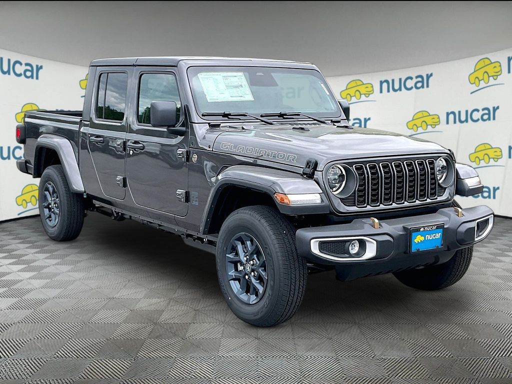 2026 Jeep Gladiator — photo 1