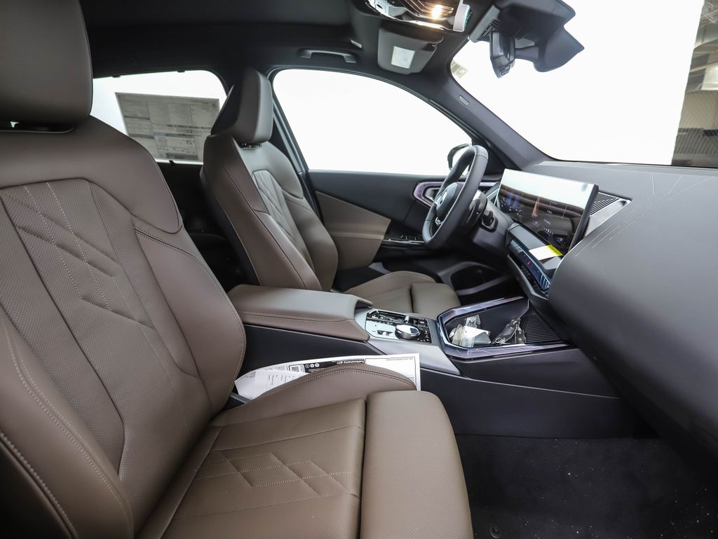 Thumbnail: 2026 BMW X3 - 32